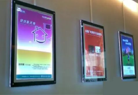 甘洛什么是超薄灯箱?